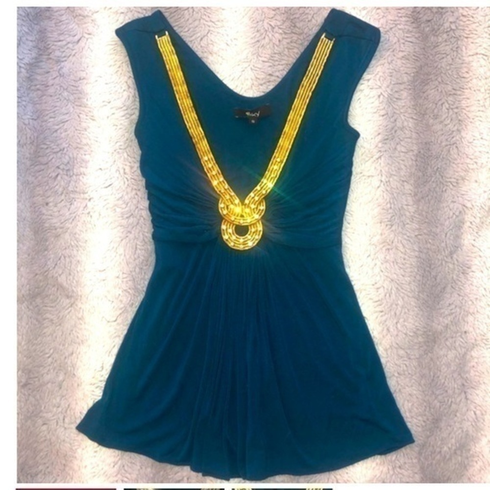NWOT (M)SKY limited edition Top Elongated blouse-Gorgeous gold metal Swarovski M